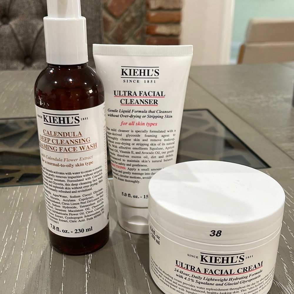 Kiehl’s facial cream, ultra facial cleanser,deep cleansing foaming face wash set